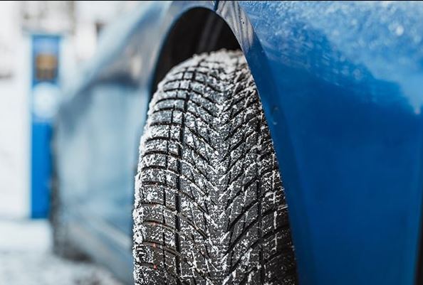 Goodyear UltraGrip Performance 3 признан победителем испытаний по версии ADAC