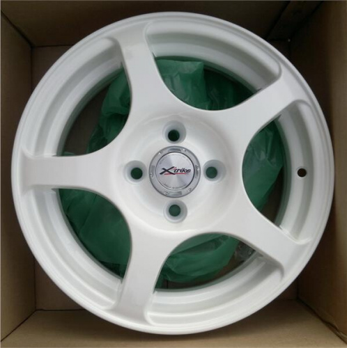 Диск X'trike X-103 5,5 x 14 4*100 Et: 35 Dia: 67,1 W