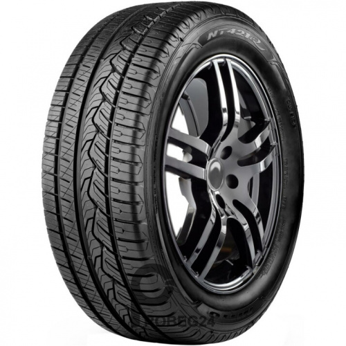 Nitto NT421Q 215/60 R17 96V